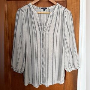 NYDJ Flowy Blouse Sz Medium